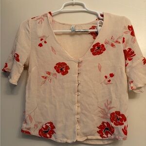 Floral Button-Front Cropped V-Neck Top - Cream with Red Floral